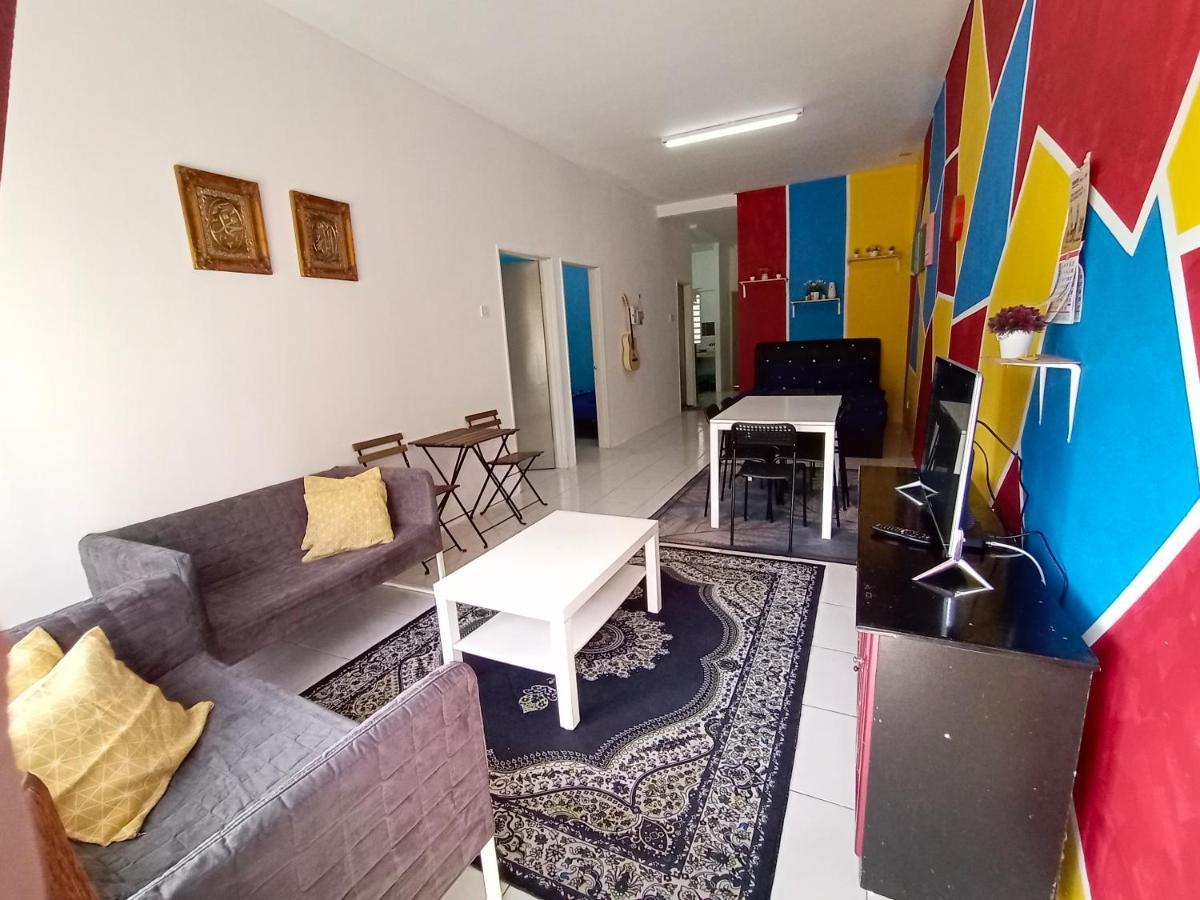Nurul Aisyah Homestay Tanah Rata Ngoại thất bức ảnh